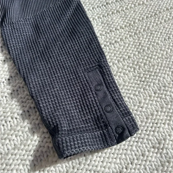 Gray Acid Wash Leggings, Size S - Picture 2 of 3